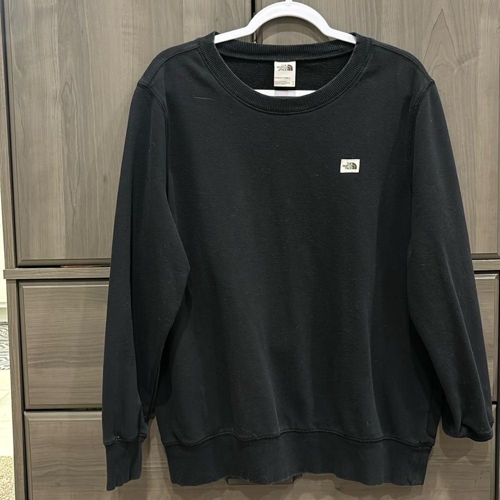 Women’s XL sweatshirt, the north face.